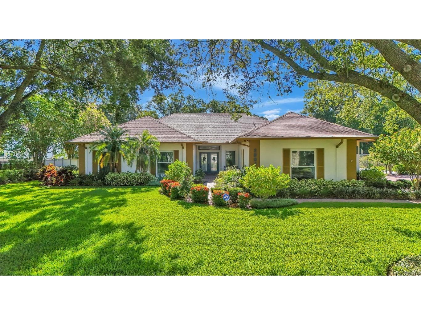 3904 Cheverly Drive E Lakeland FL 33813 L4946346 image1