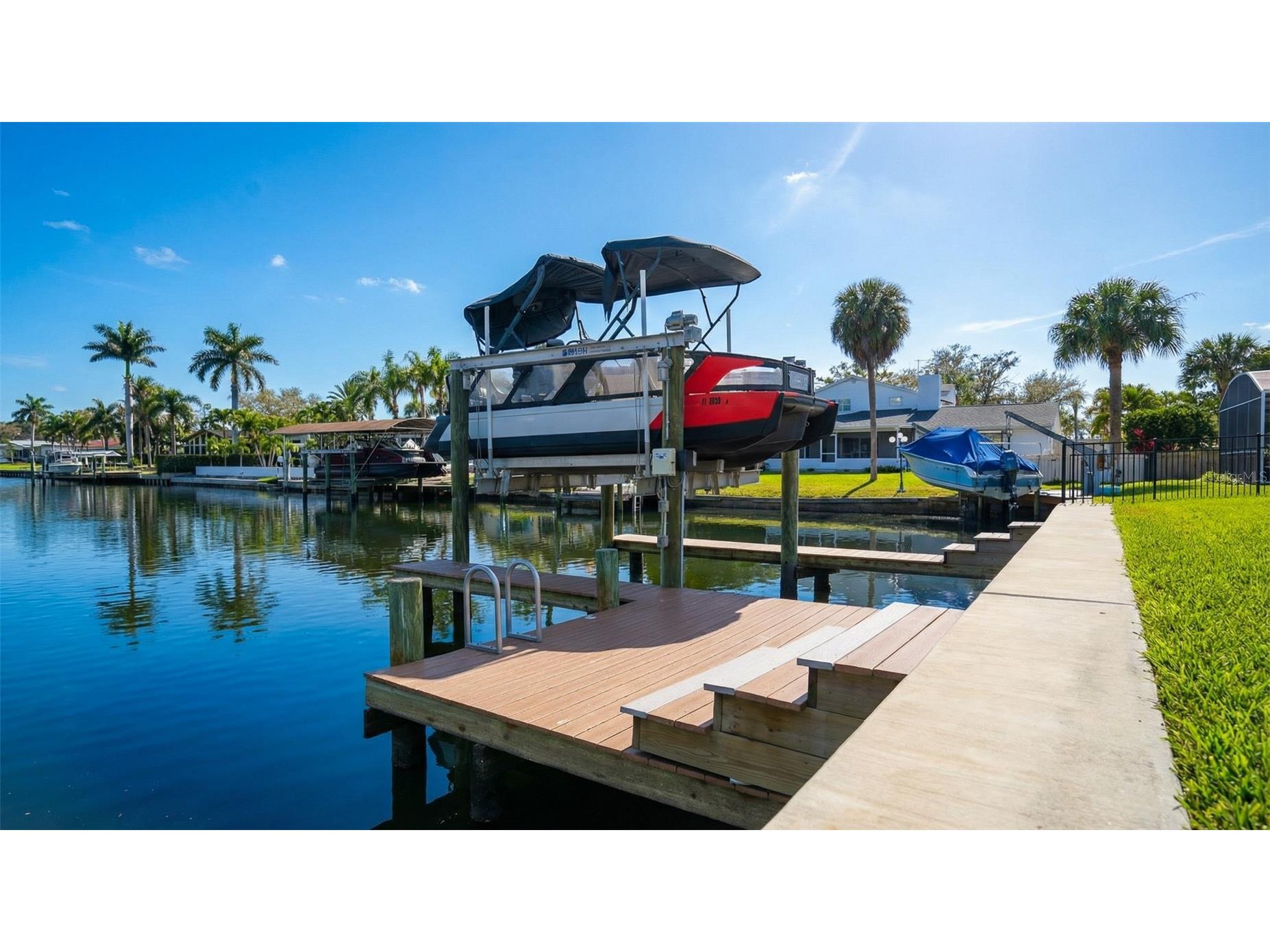 3904 Dana Shores Drive Tampa FL 33634 - TAMPA BAY – VIA DANA SHORES CA TB8479655 image1