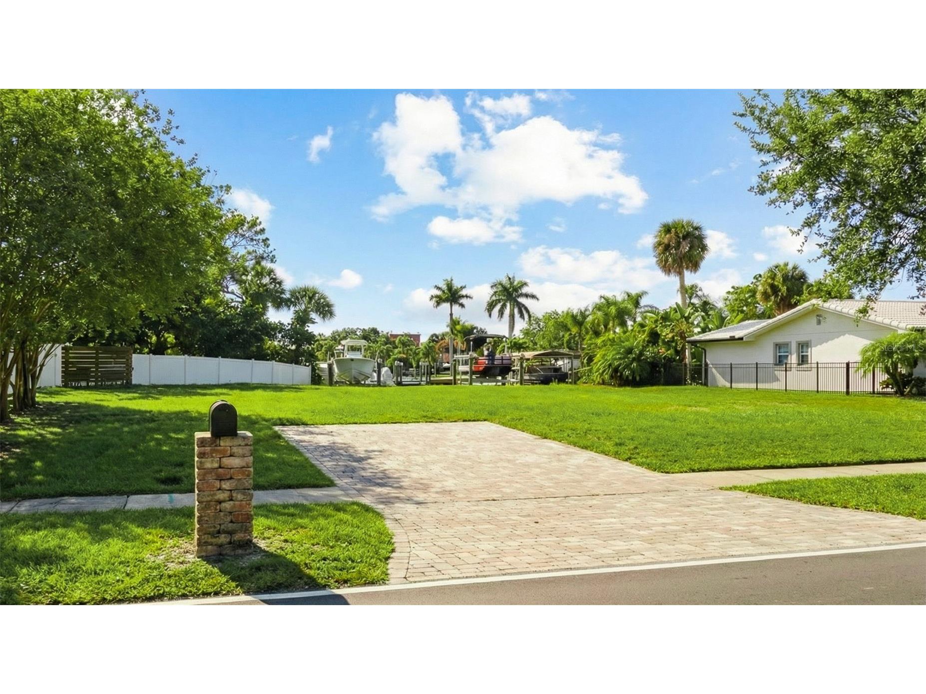 3904 Dana Shores Drive Tampa FL 33634 - TAMPA BAY – VIA DANA SHORES CA TB8479655 image3
