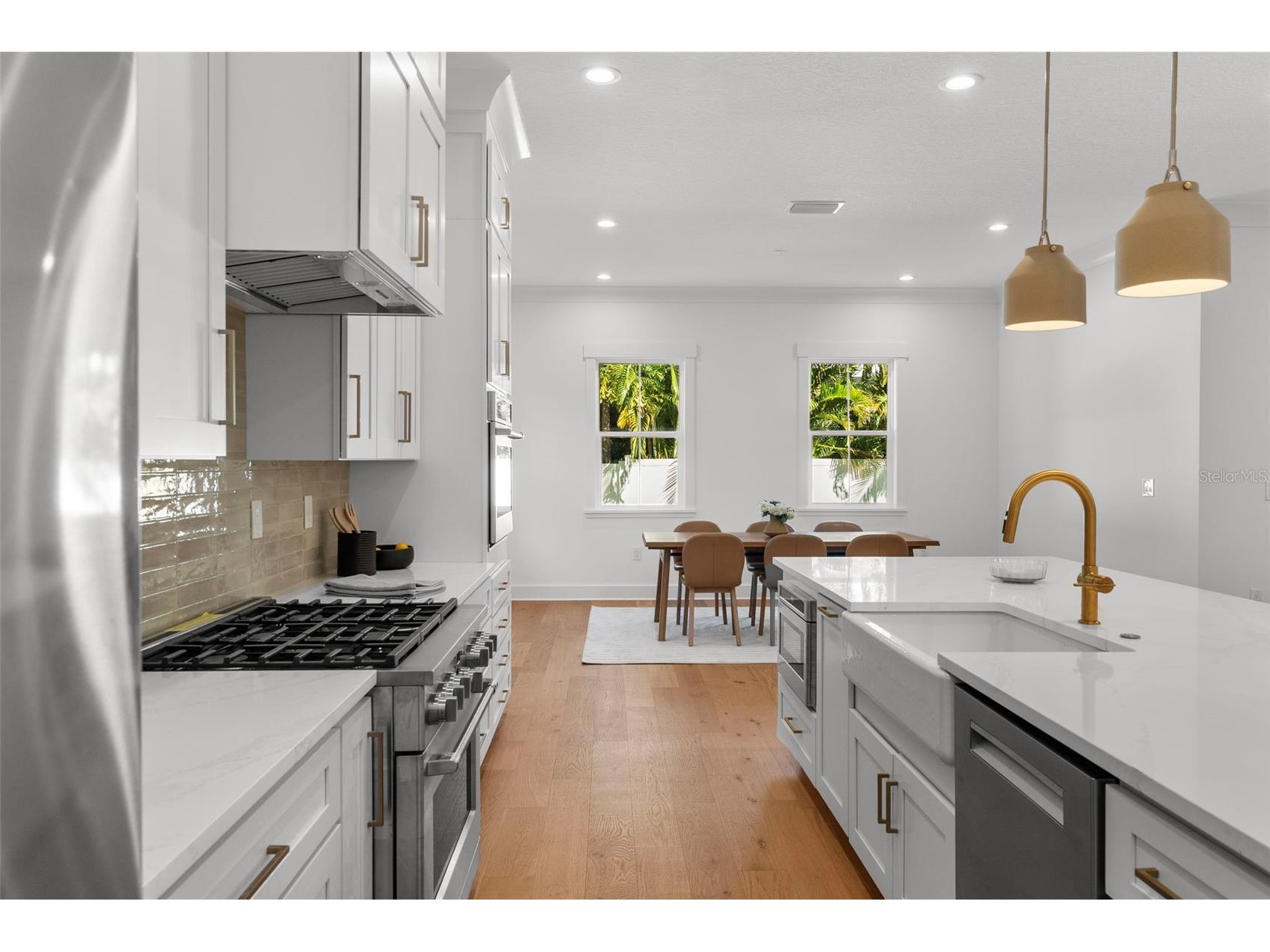 3904 Greenwood Drive Tampa FL 33611 TB8475267 image17