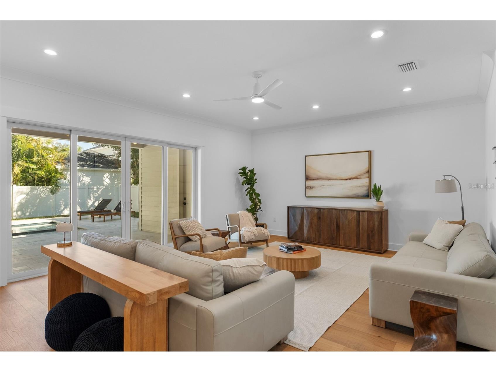 3904 Greenwood Drive Tampa FL 33611 TB8475267 image20