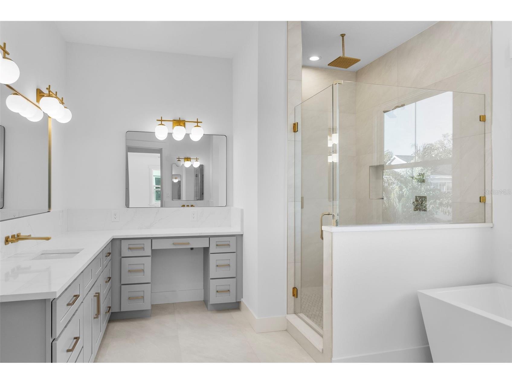 3904 Greenwood Drive Tampa FL 33611 TB8475267 image27