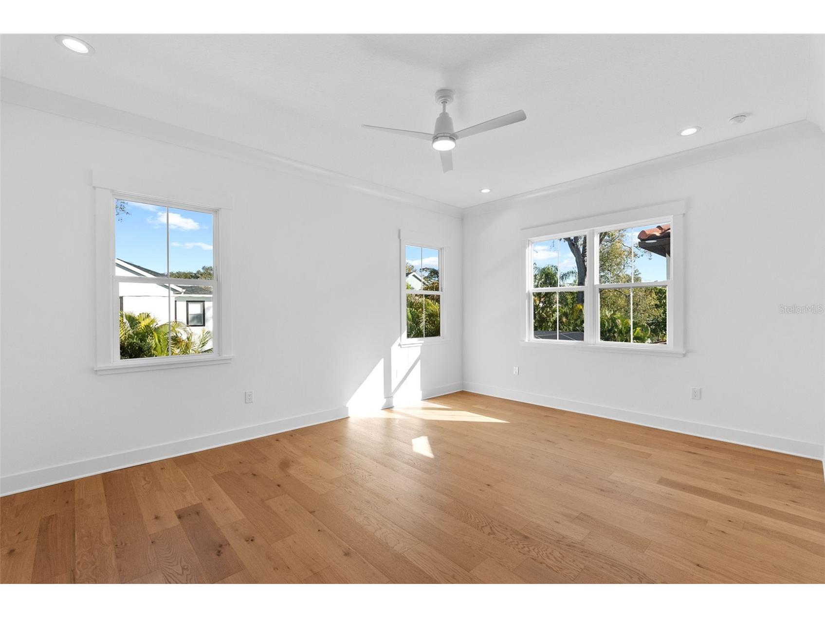 3904 Greenwood Drive Tampa FL 33611 TB8475267 image31