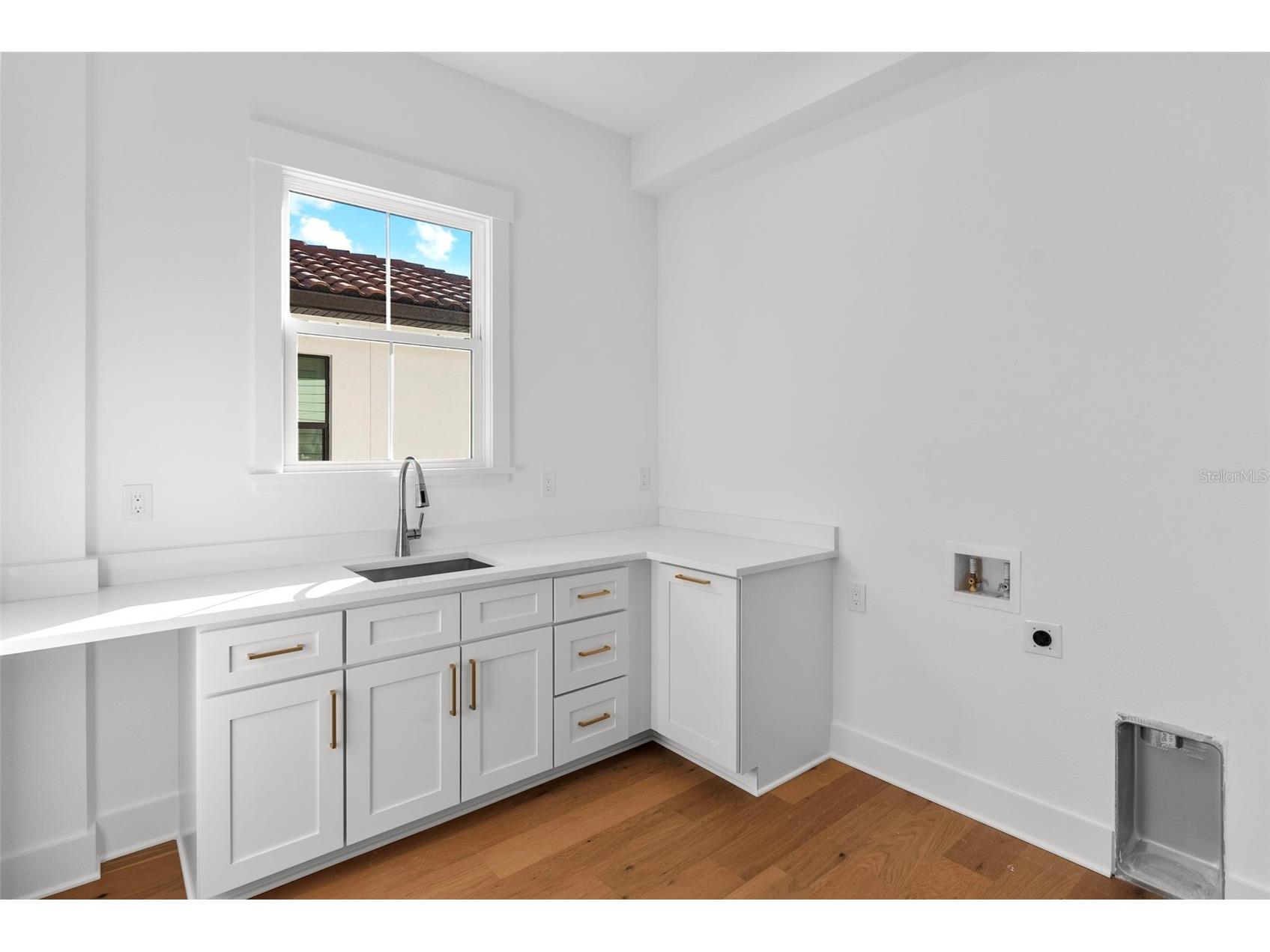 3904 Greenwood Drive Tampa FL 33611 TB8475267 image36