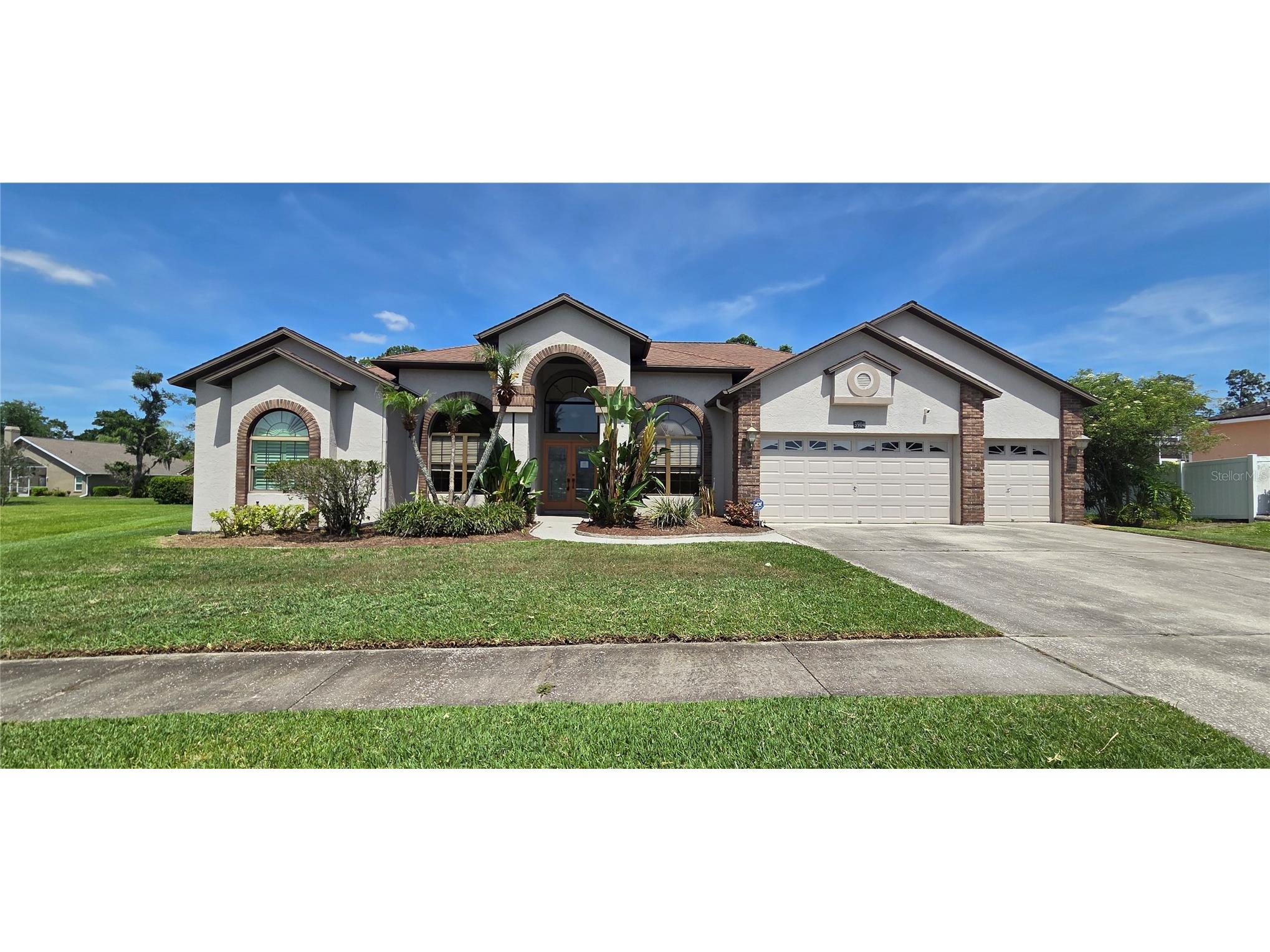 3904 Hidden Spring Place Valrico FL 33596 L4961713 image1