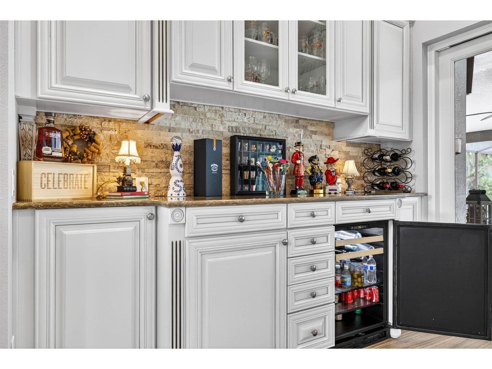 3904 S Nine Drive Valrico FL 33596 TB8515419 image15