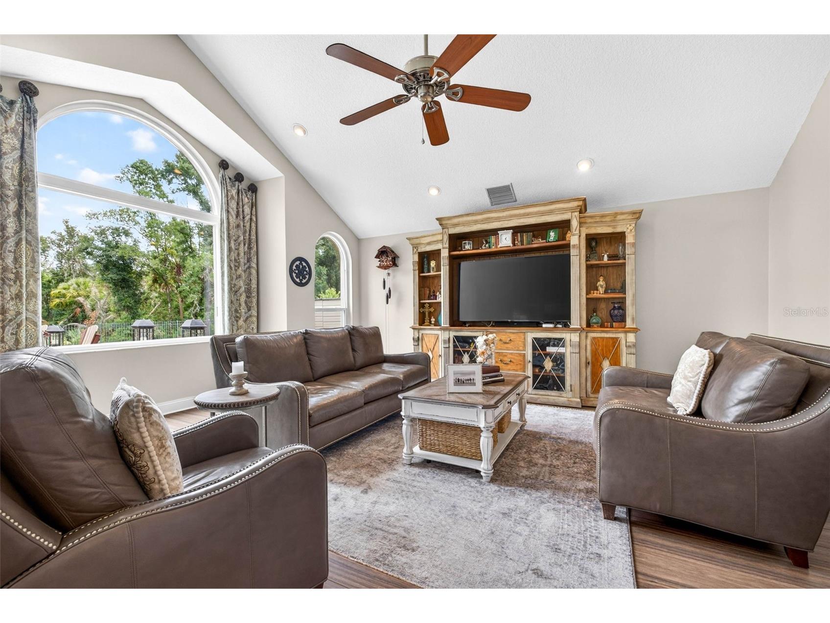 3904 S Nine Drive Valrico FL 33596 TB8515419 image33