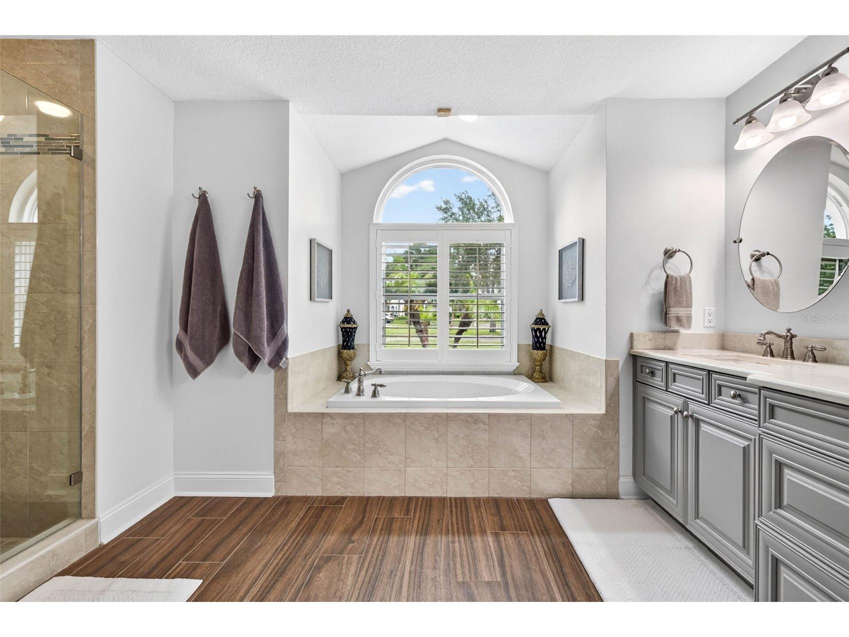 3904 S Nine Drive Valrico FL 33596 TB8515419 image44