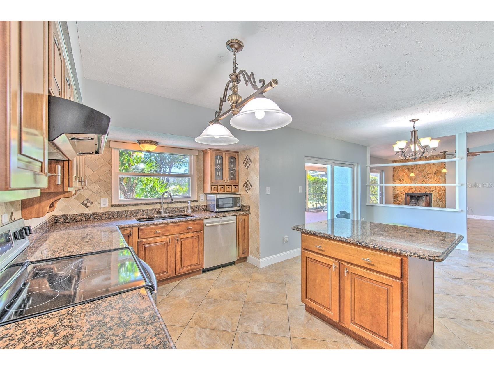 3904 Sweetleaf Drive Brandon FL 33511 TB8434527 image26