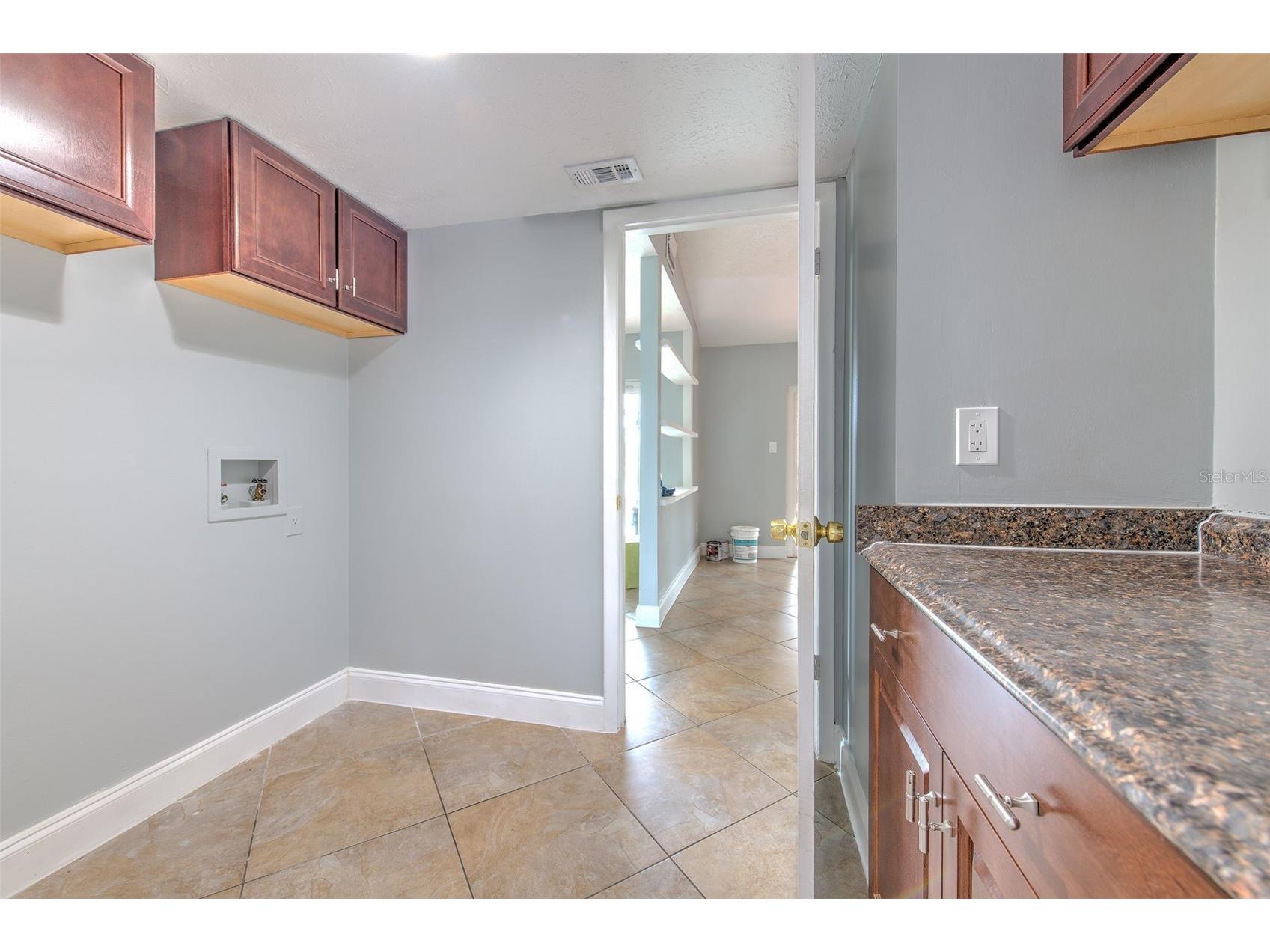 3904 Sweetleaf Drive Brandon FL 33511 TB8434527 image36