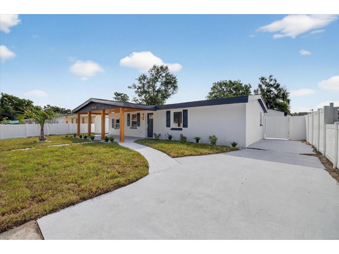 3904 W Hamilton Avenue Tampa FL 33614 TB8433215 image2