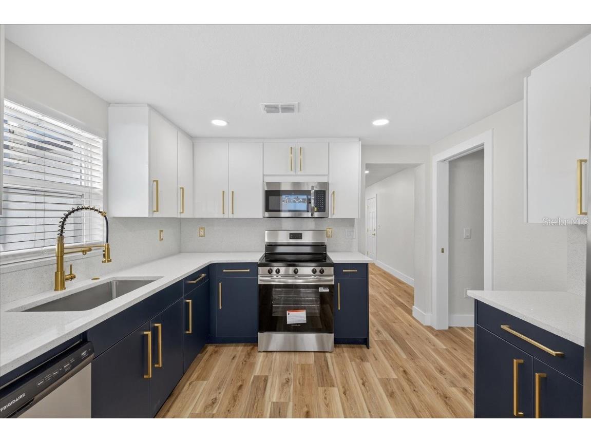 3904 W Hamilton Avenue Tampa FL 33614 TB8433215 image21