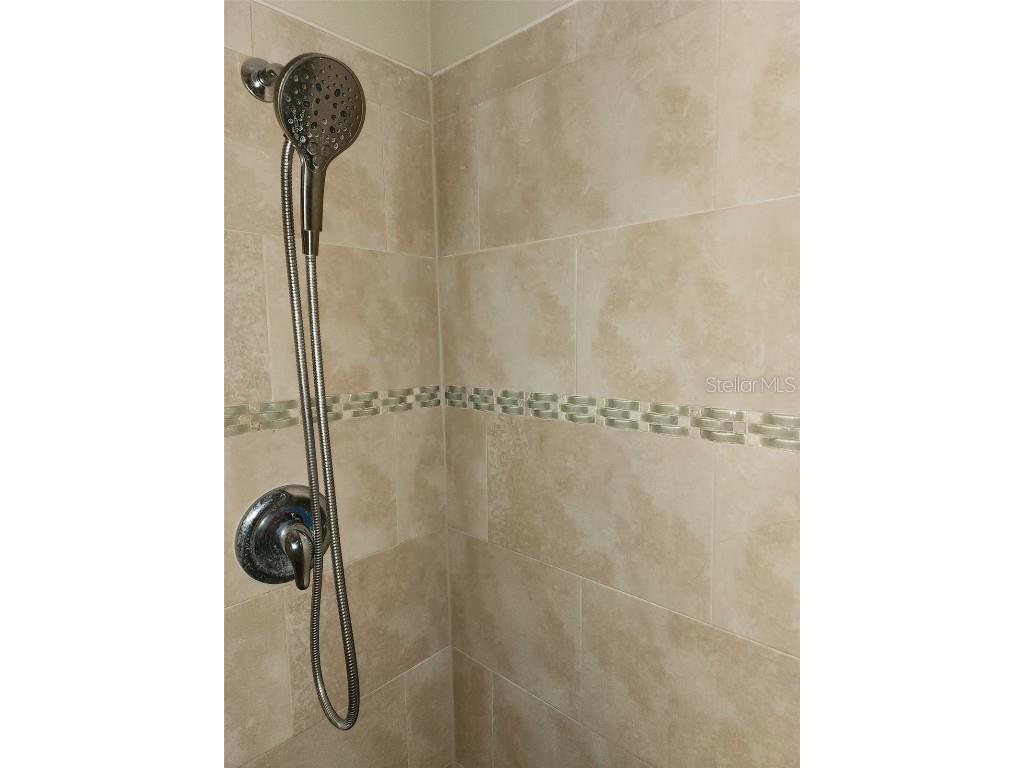 3904 W Walnut Street Tampa FL 33607 TB8449457 image10