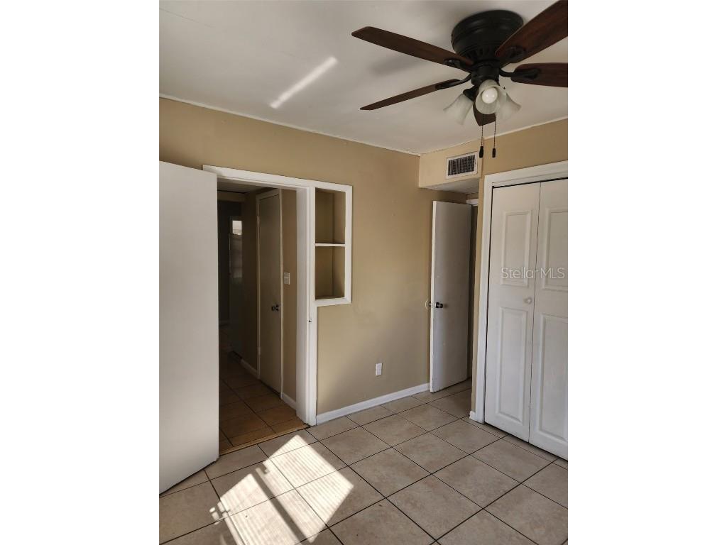 3904 W Walnut Street Tampa FL 33607 TB8449457 image8