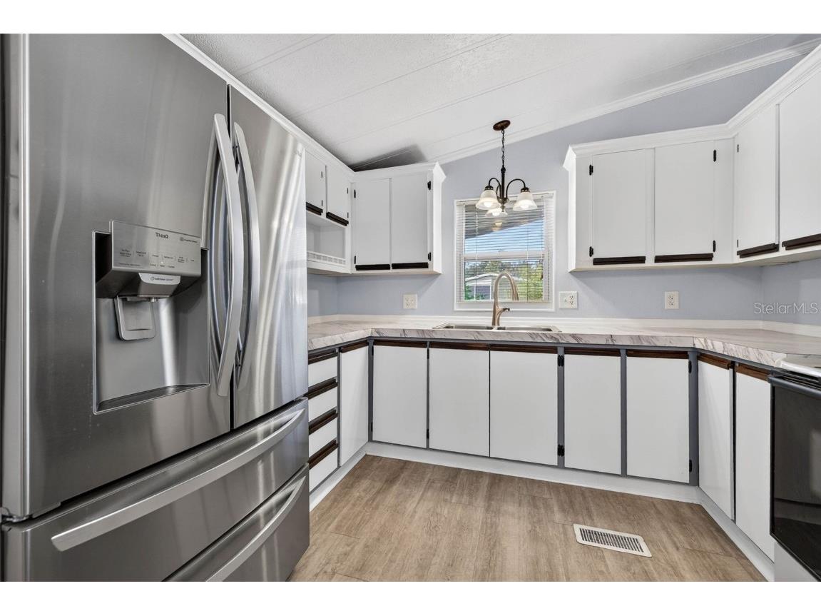 3904 William Hume Drive Zephyrhills FL 33541 TB8455513 image10