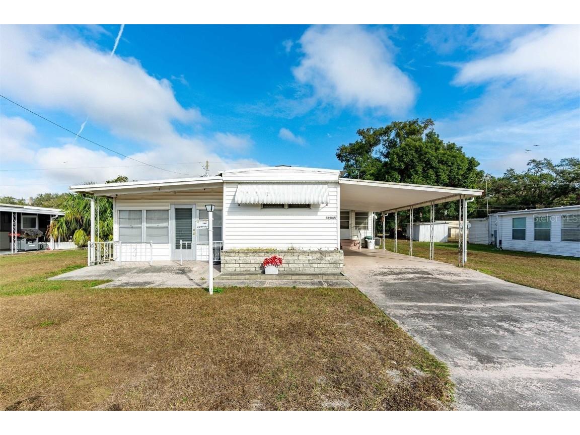 39045 Sabal Avenue Zephyrhills FL 33542 TB8331524 image1