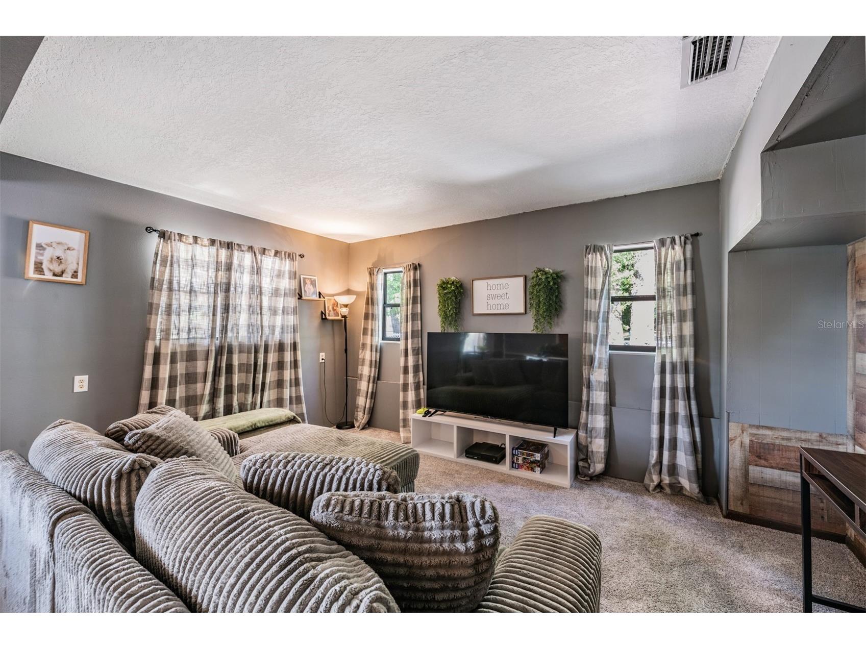 39048 Blue Jay Avenue Zephyrhills FL 33542 TB8501656 image13