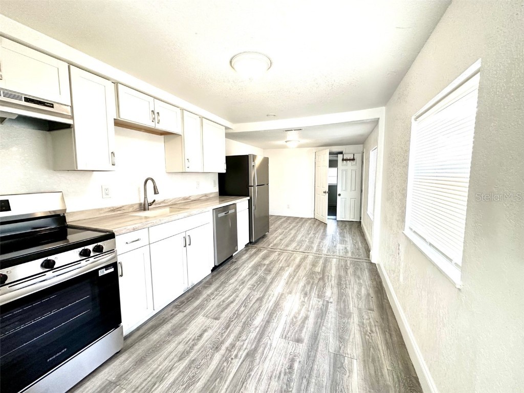 3905 54th Avenue N Saint Petersburg FL 33714 TB8451677 image3