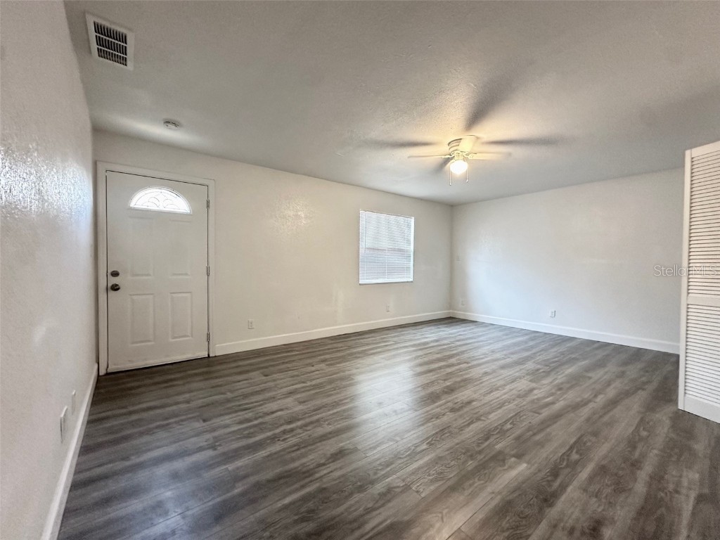 3905 54th Avenue N Saint Petersburg FL 33714 TB8451677 image7