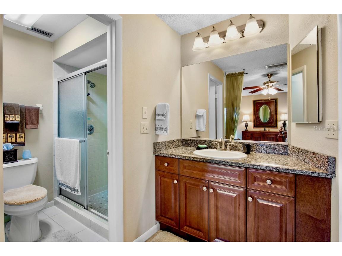 3905 Center Gate Circle #3 Sarasota FL 34233 A4672254 image17