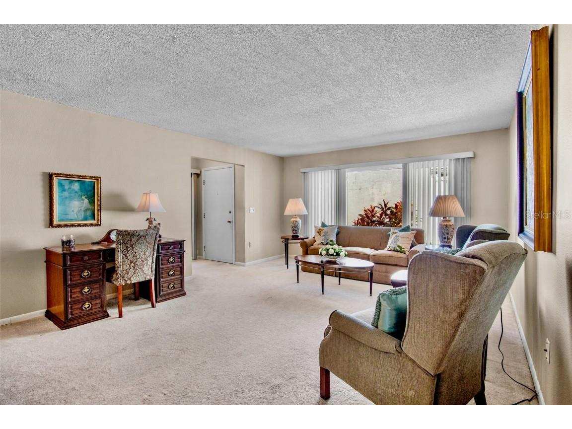 3905 Center Gate Circle #3 Sarasota FL 34233 A4672254 image4