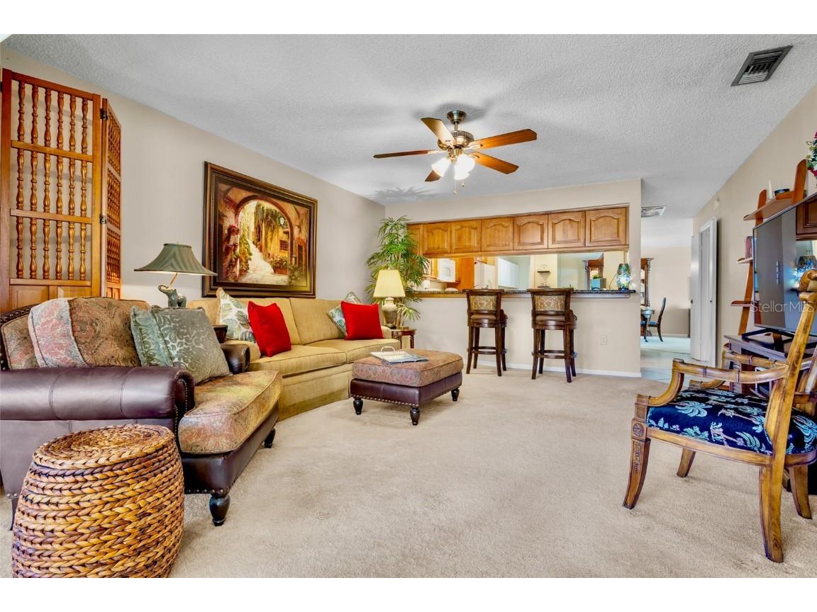 3905 Center Gate Circle #3 Sarasota FL 34233 A4672254 image9