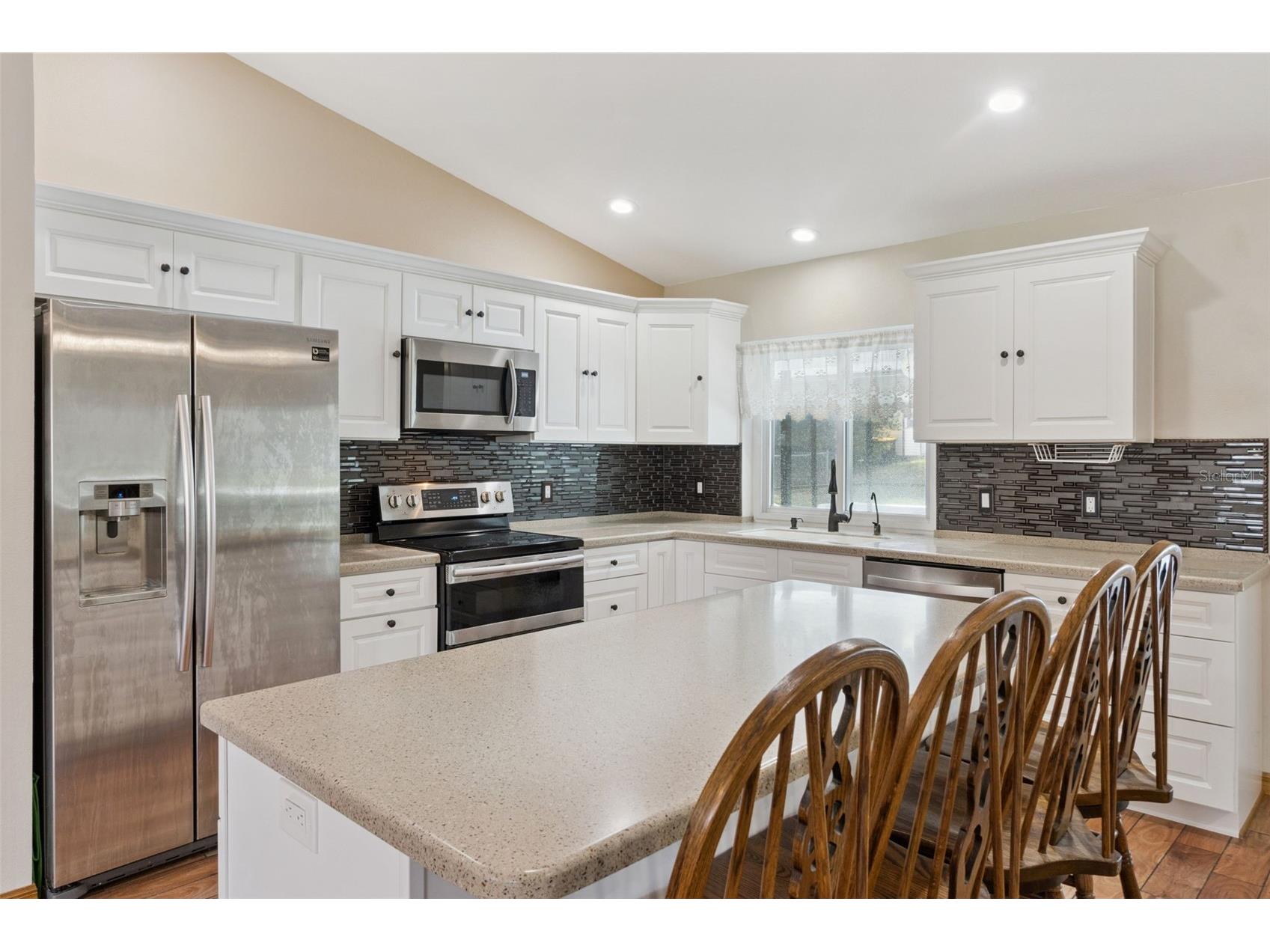 3905 Lemon Tree Ct Lakeland FL 33813 O6420231 image4