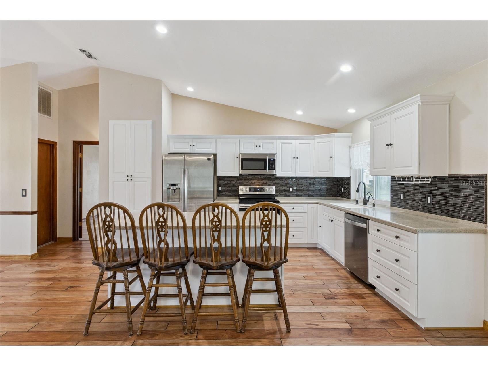 3905 Lemon Tree Ct Lakeland FL 33813 O6420231 image6