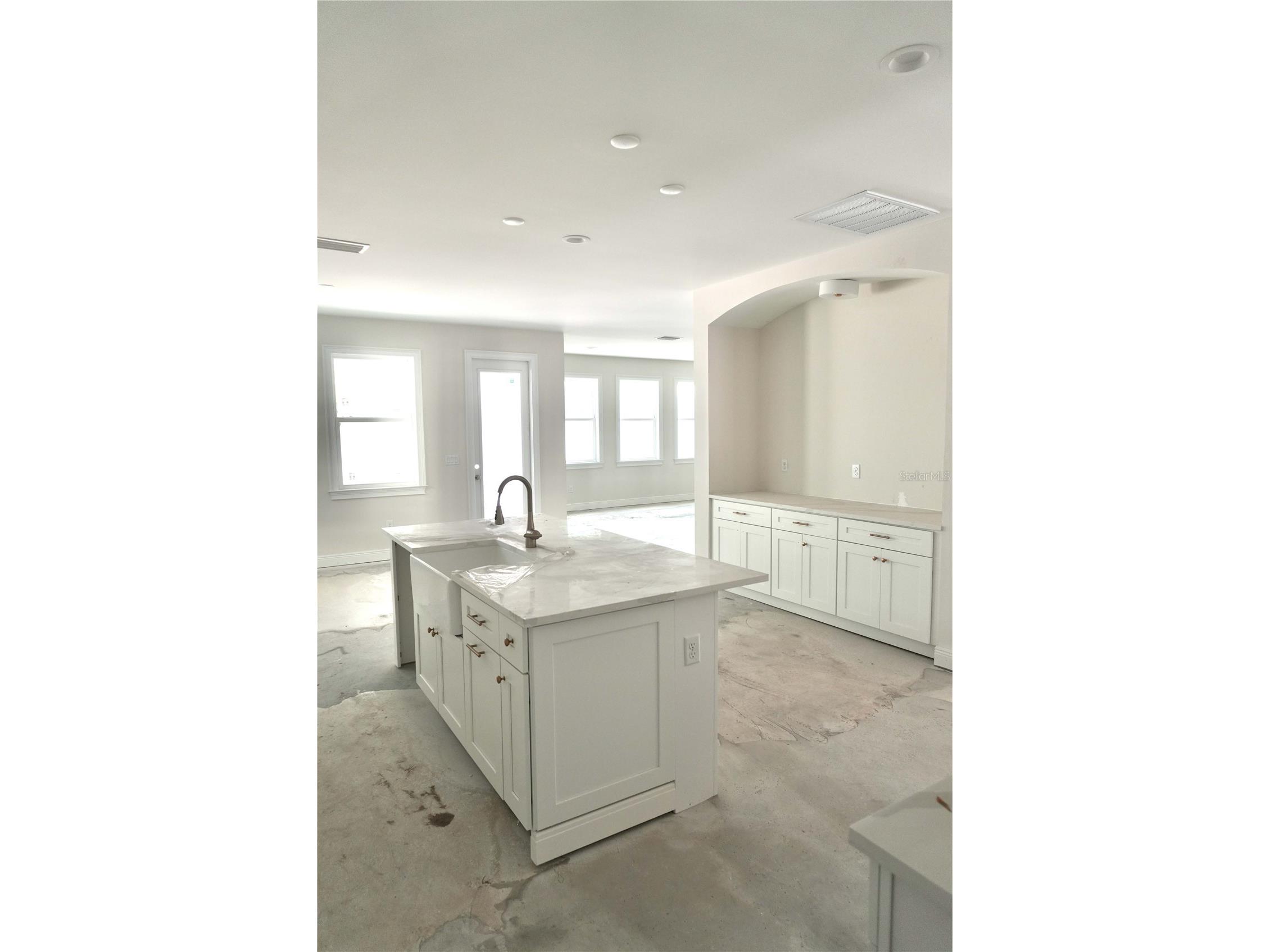 3905 W Tacon Street Tampa FL 33629 TB8519488 image4