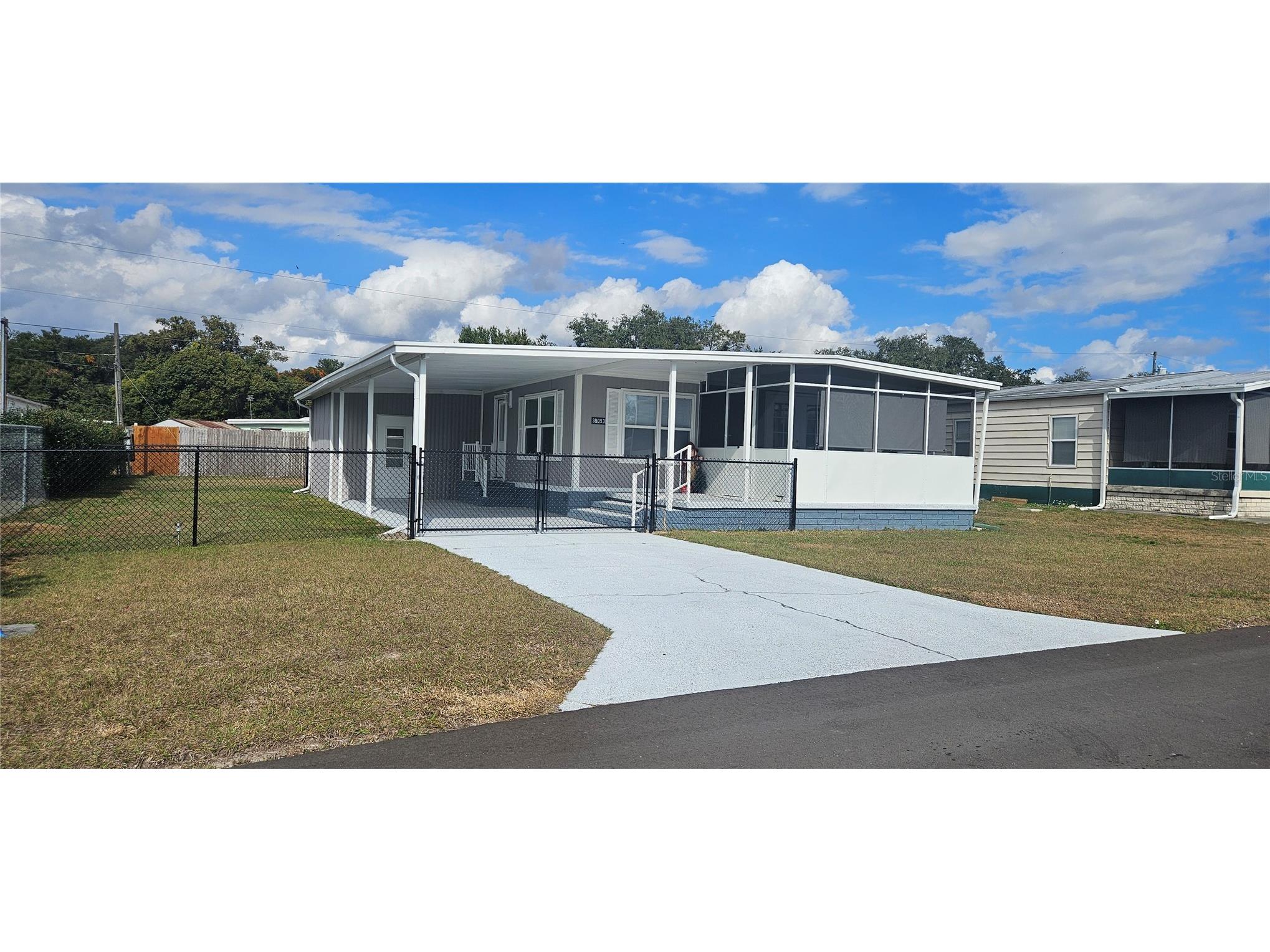 39053 Flora Avenue Zephyrhills FL 33542 TB8478980 image1