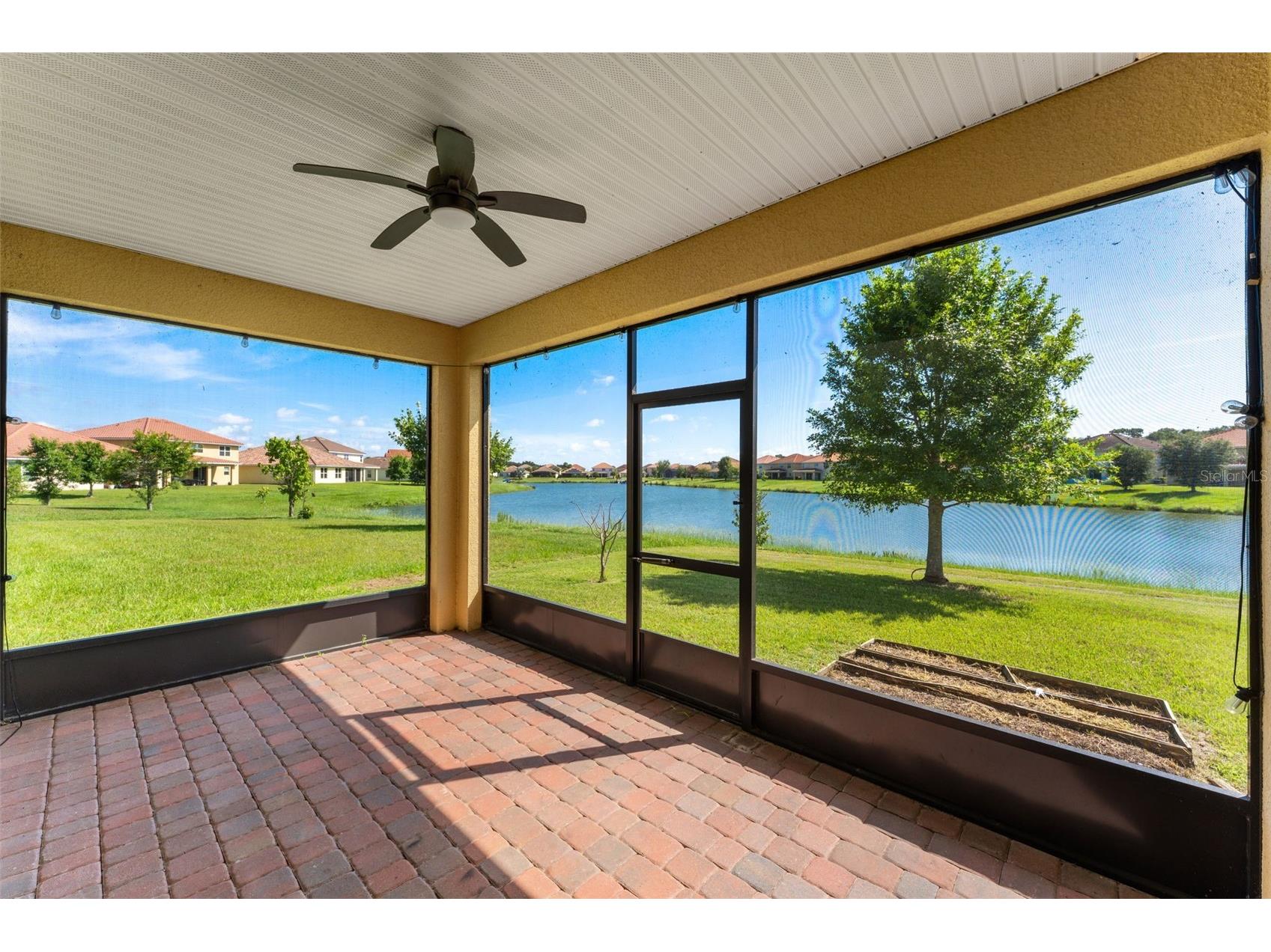 3906 Carrick Bend Drive Kissimmee FL 34746 - LAKE TOHO O6419060 image35
