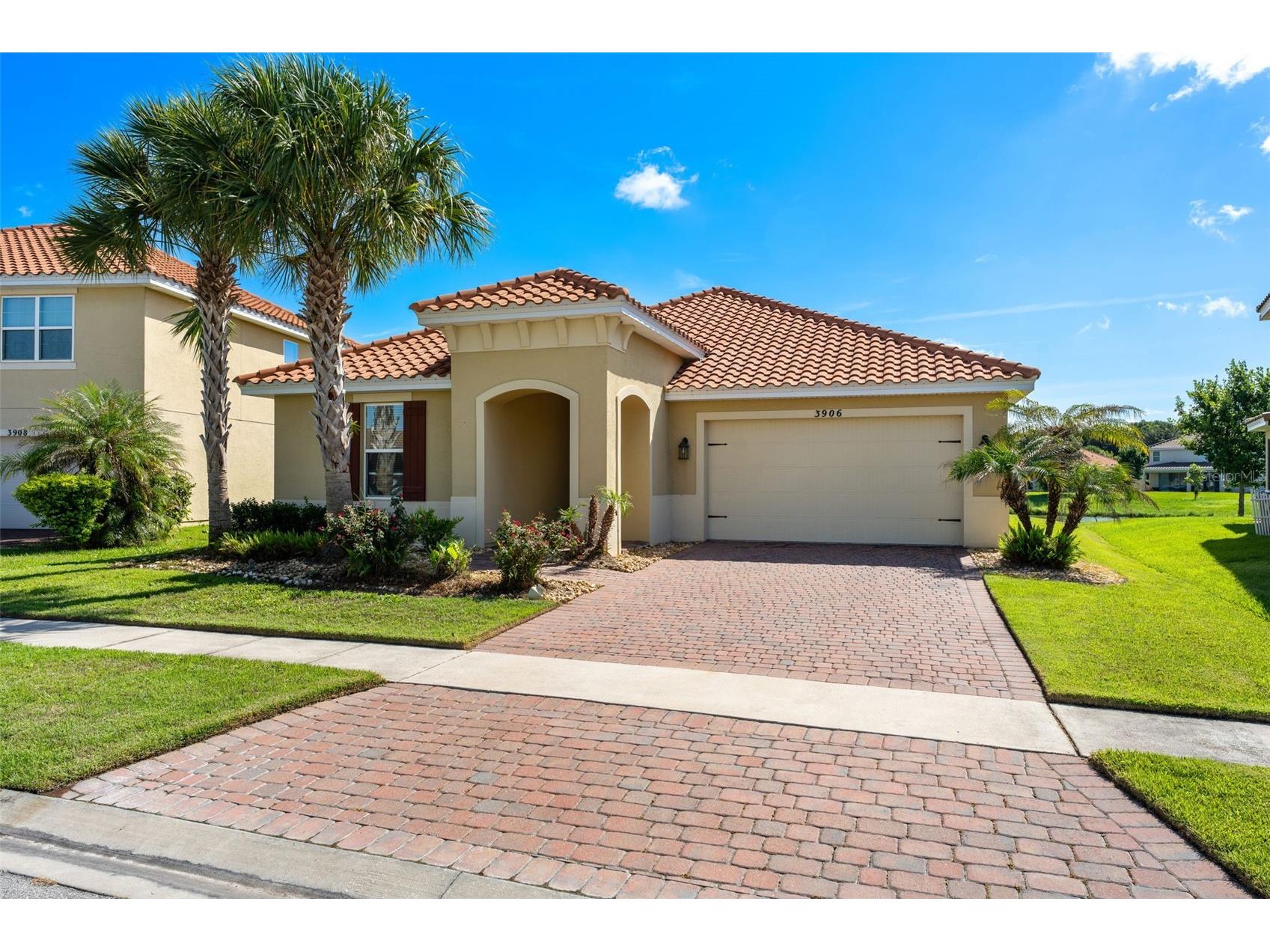 3906 Carrick Bend Drive Kissimmee FL 34746 - LAKE TOHO O6419060 image4