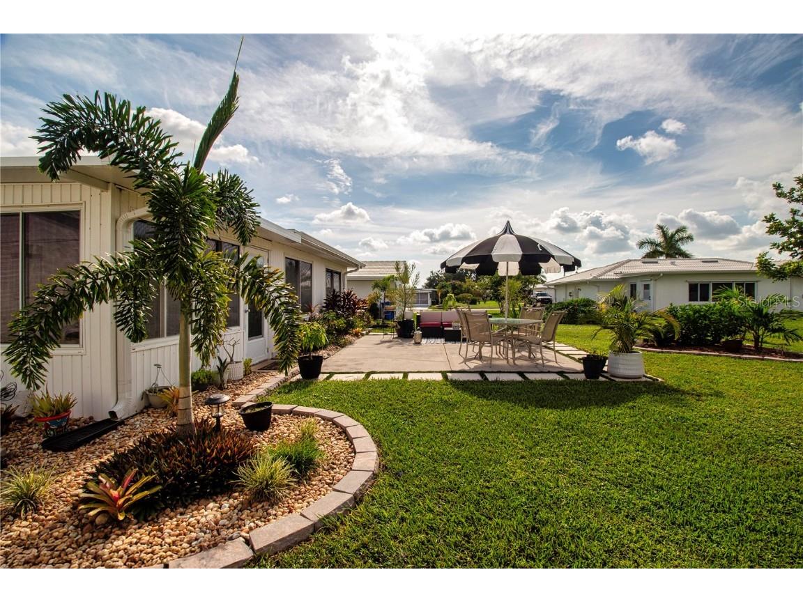 3906 Chinaberry Road Bradenton FL 34208 - BRADEN RIVER VIEW IN COMMUNITY A4660680 image57