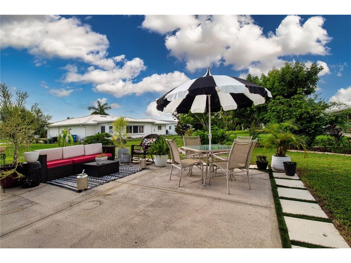 3906 Chinaberry Road Bradenton FL 34208 - BRADEN RIVER VIEW IN COMMUNITY A4660680 image64