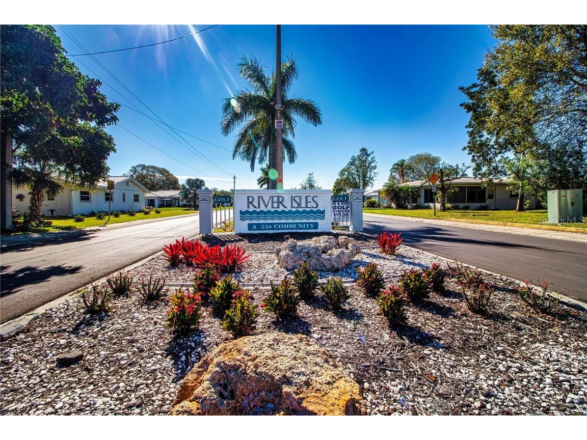 3906 Chinaberry Road Bradenton FL 34208 - BRADEN RIVER VIEW IN COMMUNITY A4660680 image68
