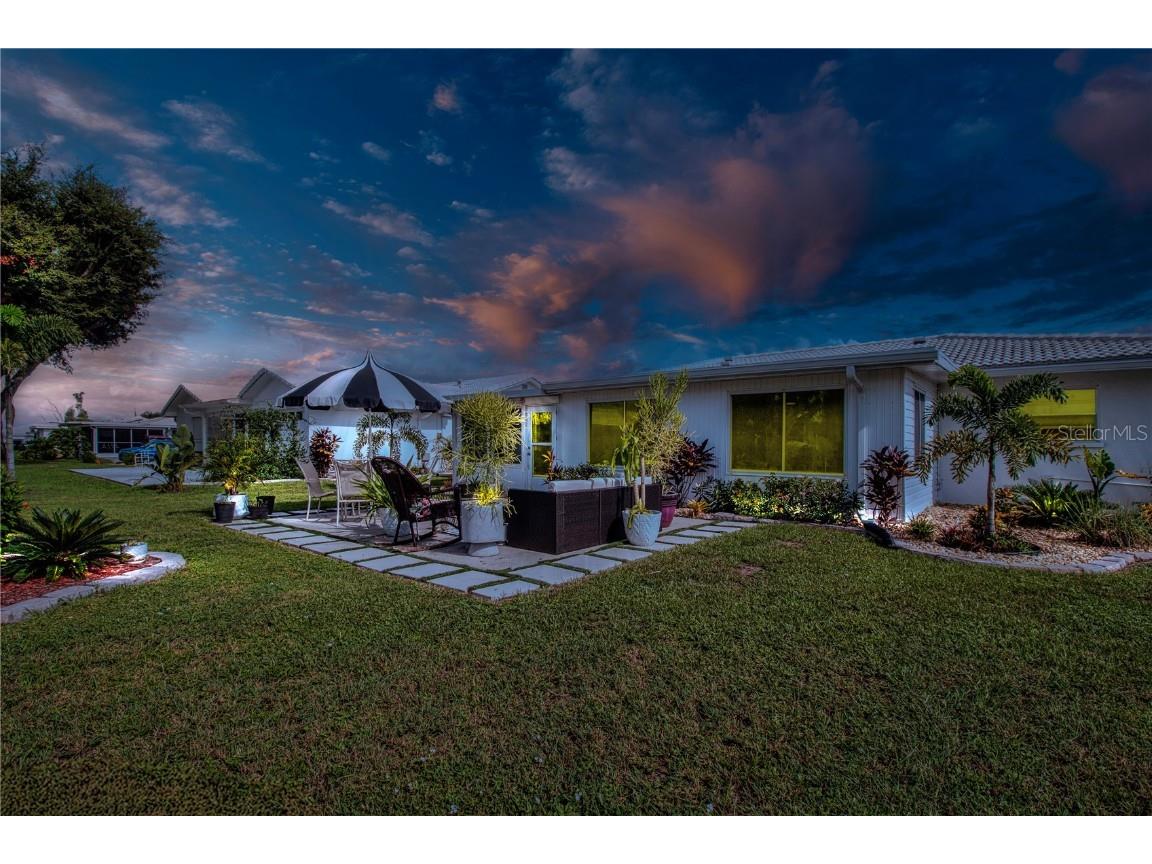 3906 Chinaberry Road Bradenton FL 34208 - BRADEN RIVER VIEW IN COMMUNITY A4660680 image9