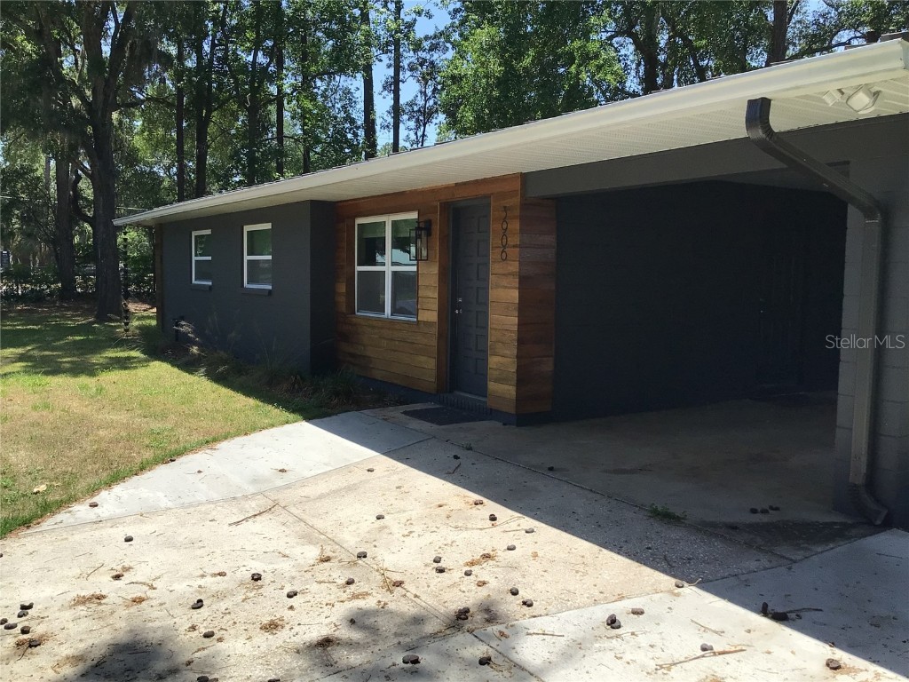 3906 NW 19th Street Gainesville FL 32605 GC530977 image1