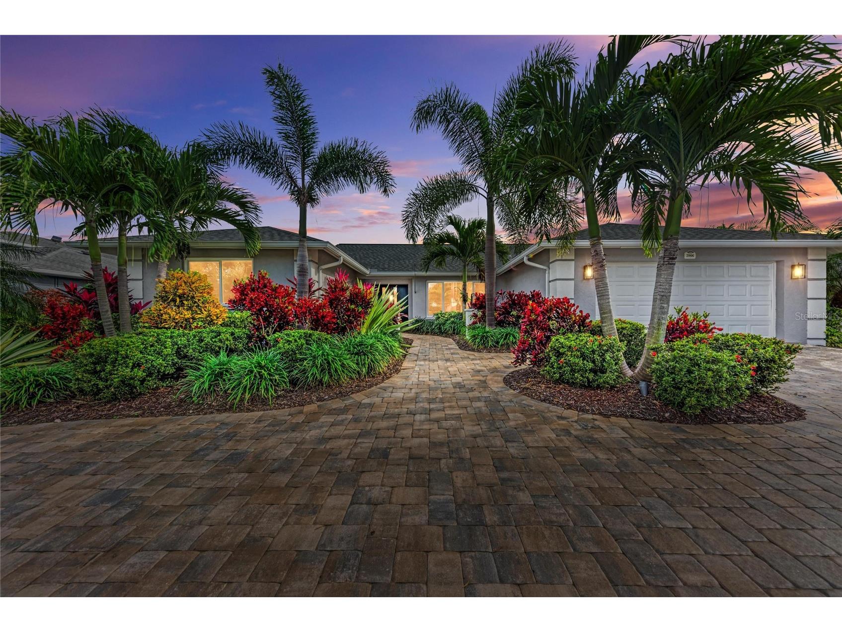 3906 Prairie Dunes Drive Sarasota FL 34238 A4677917 image1