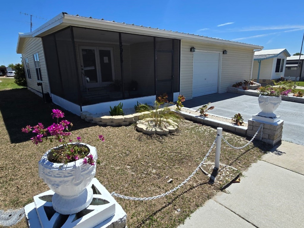 3906 Sarah Drive Wesley Chapel FL 33543 TB8403737 image1