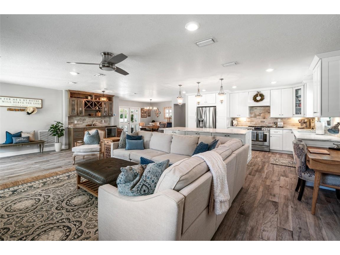 3906 W De Leon Street Tampa FL 33609 TB8422808 image16