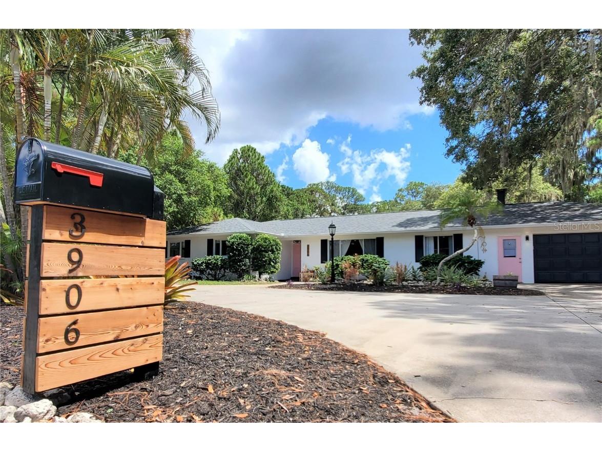 3906 Webber Street Sarasota FL 34232 A4541911 image1