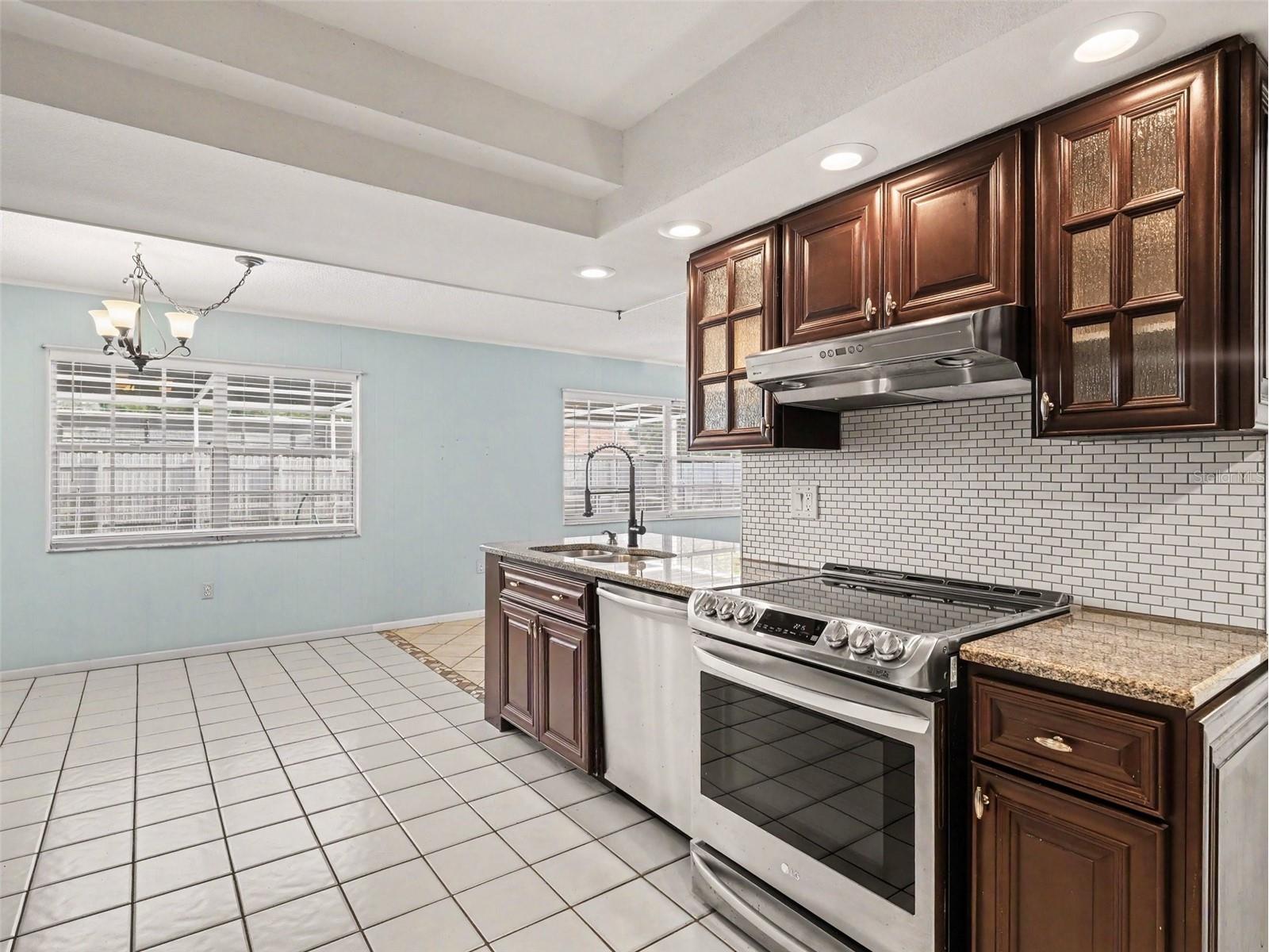 3907 23rd Avenue W Bradenton FL 34205 A4697229 image3