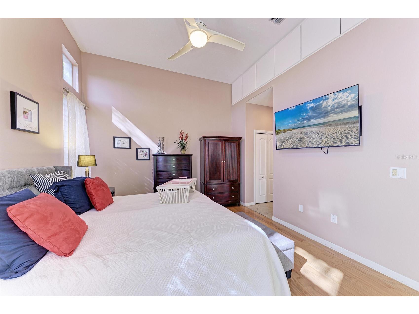 3907 Alamanda Drive Sarasota FL 34238 N6142651 image24