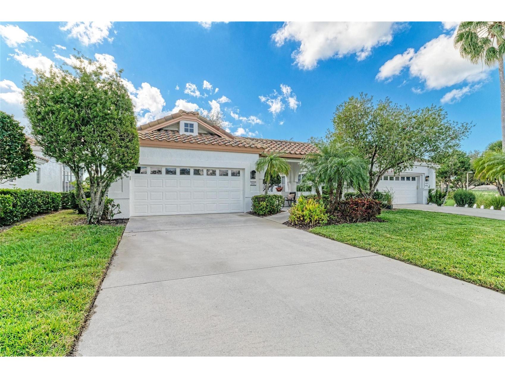 3907 Alamanda Drive Sarasota FL 34238 N6142651 image45