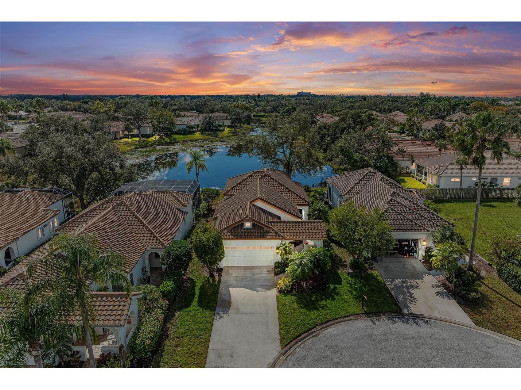 3907 Alamanda Drive Sarasota FL 34238 N6142651 image46