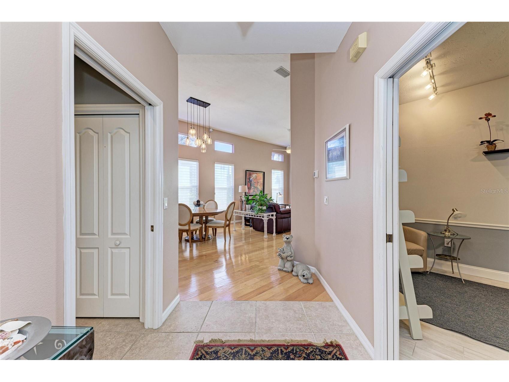 3907 Alamanda Drive Sarasota FL 34238 N6142651 image8