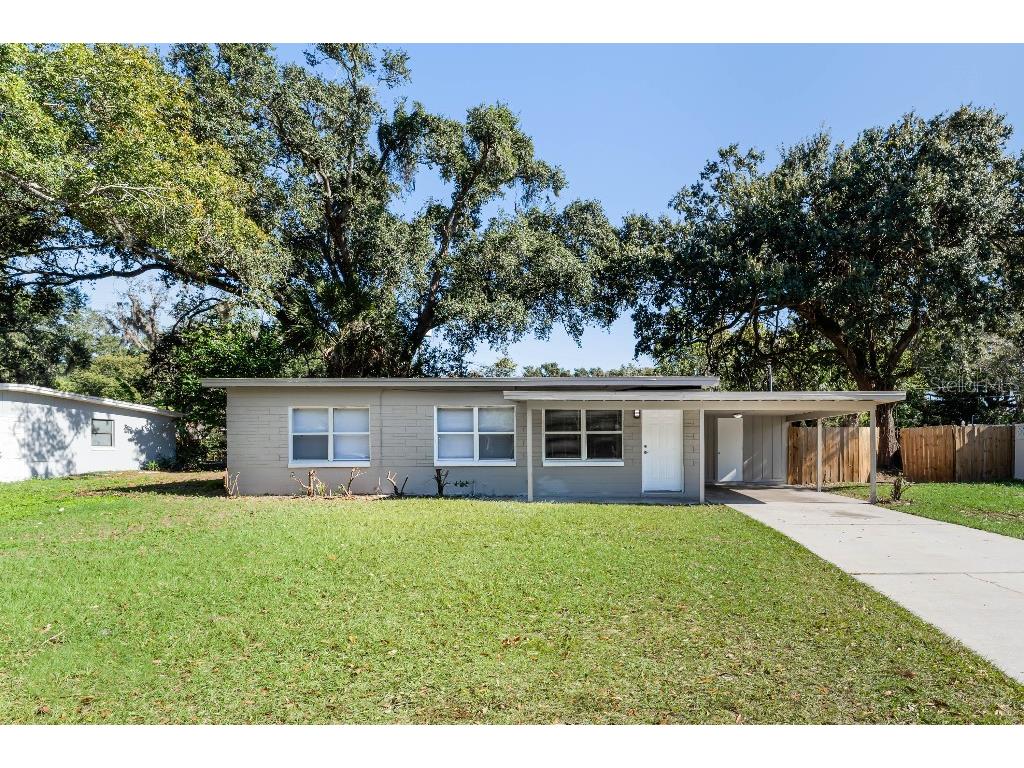 3907 Ravenwood Avenue Orlando FL 32839 W7860592 image1