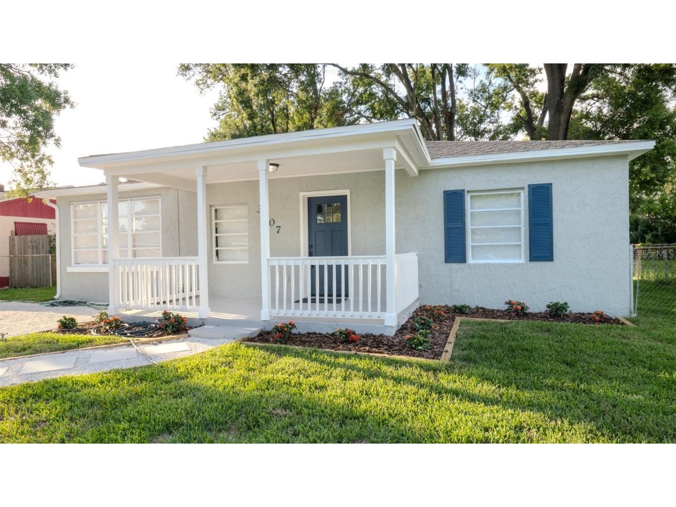 3907 W Walnut Street Tampa FL 33607 TB8398446 image1