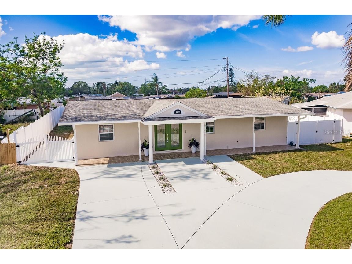 3908 52nd Street W Bradenton FL 34209 A4628609 image1