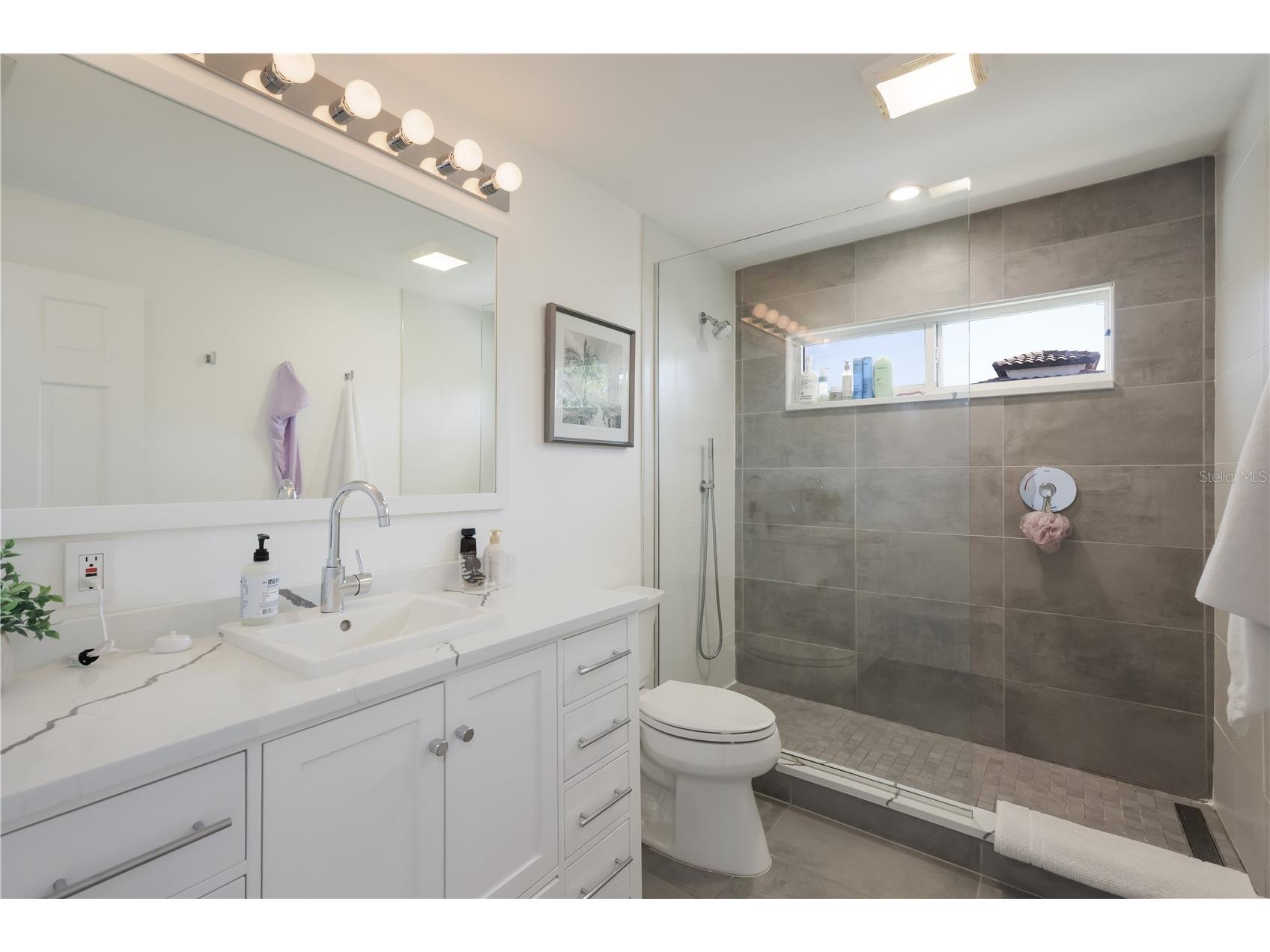 3908 Bayside Drive Bradenton FL 34210 A4682804 image25